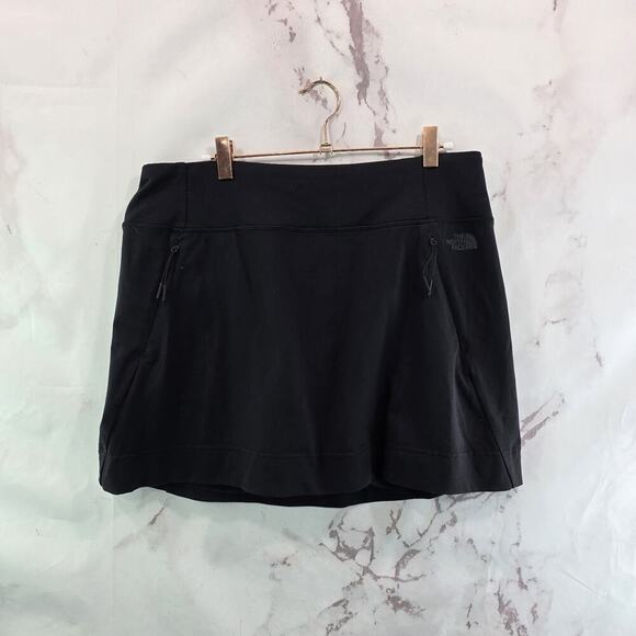 The North Face Skirt Womens Large Mini Short Skort Built In Shorts Flashdry - Picture 1 of 11